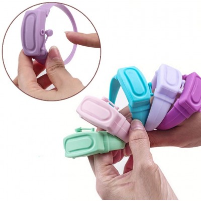 Adult Kids Hand Sanitizer DispenserPortable Silicone Watch Band Liquid Container Multifunctional Adjustable Wristband